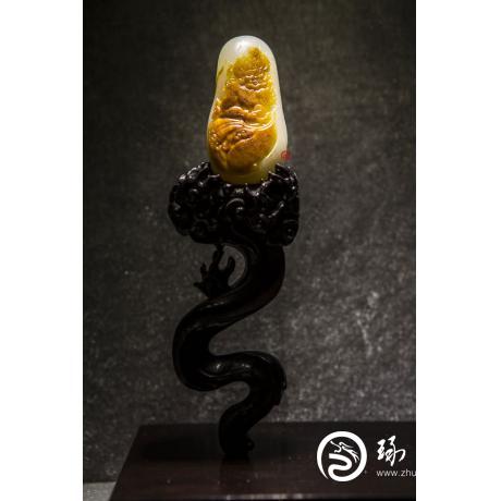 【琢艺轩】穆宇静 新疆和田玉红沁一级白玉籽玉把件 火神 166克