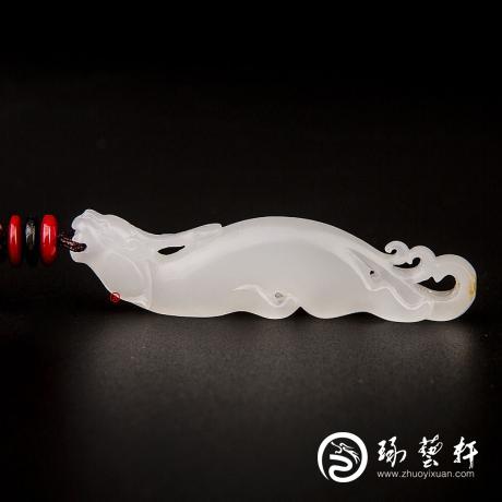 【琢艺轩】新疆和田玉洒金皮一级白玉籽玉挂件 小飞兽 6.8克