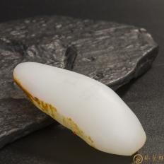新疆和田玉红皮羊脂白玉籽玉 原料 37.5克