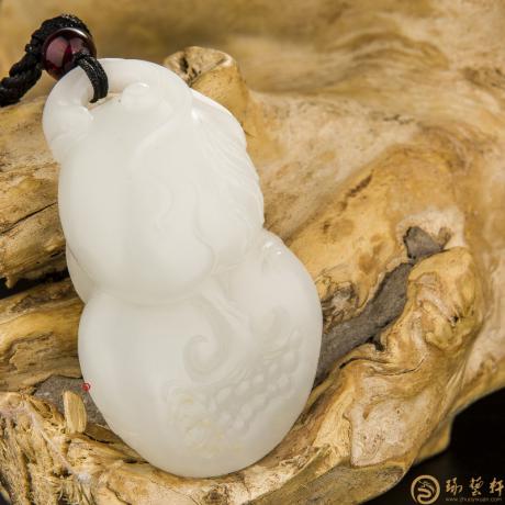 【琢艺轩】新疆和田玉黄皮一级白玉籽玉把件 事事如意 59.4克