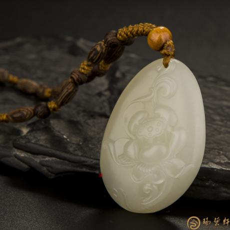 【琢艺轩】新疆和田玉黄皮白玉籽料挂件 静 17克（客户代卖）