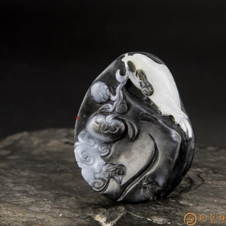 【琢艺轩】新疆和田玉青花籽料挂件 一世英武 39克