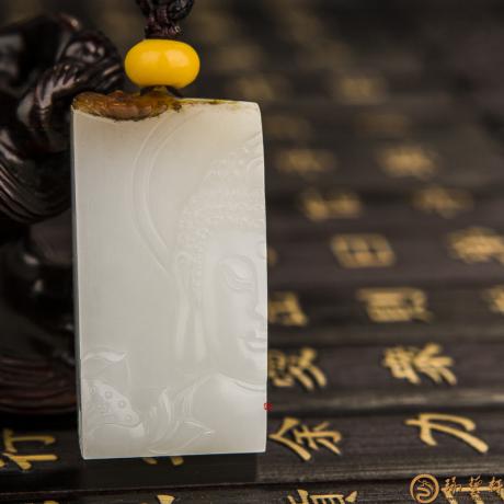 【琢艺轩】穆宇静 新疆和田红皮羊脂白籽玉挂件 花开见佛 22.5克