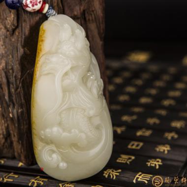 新疆和田玉洒金皮白玉籽玉把件 龙吟 175克