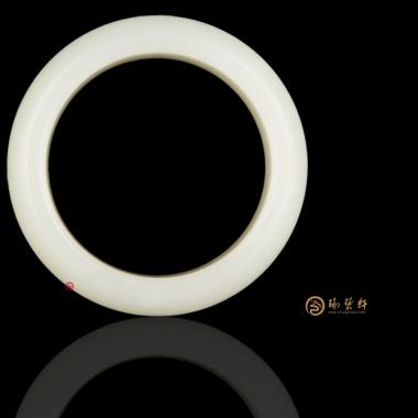 新疆和田玉洒金皮白玉籽玉手镯  95克