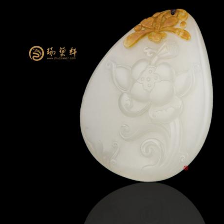 【琢艺轩】新疆和田玉红沁白玉籽玉挂件  小池 21克