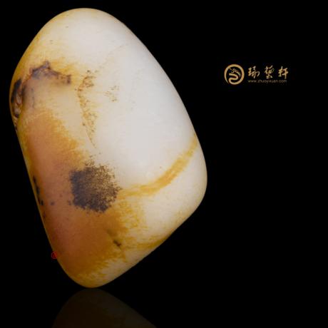 【琢艺轩】新疆和田红沁、黄沁、黑皮一级白三色原石 159.3克