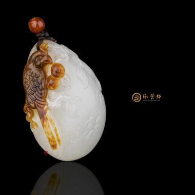 新疆和田红沁皮一级白籽玉挂件 一世威武 15.7克