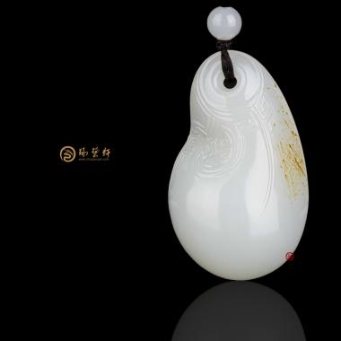 新疆和田黄皮白玉籽玉挂件 古韵 18克