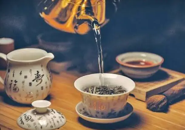 上海浦东美术馆-东方明珠打卡窗-临展推荐：这个神仙机位再不去就亏大了！